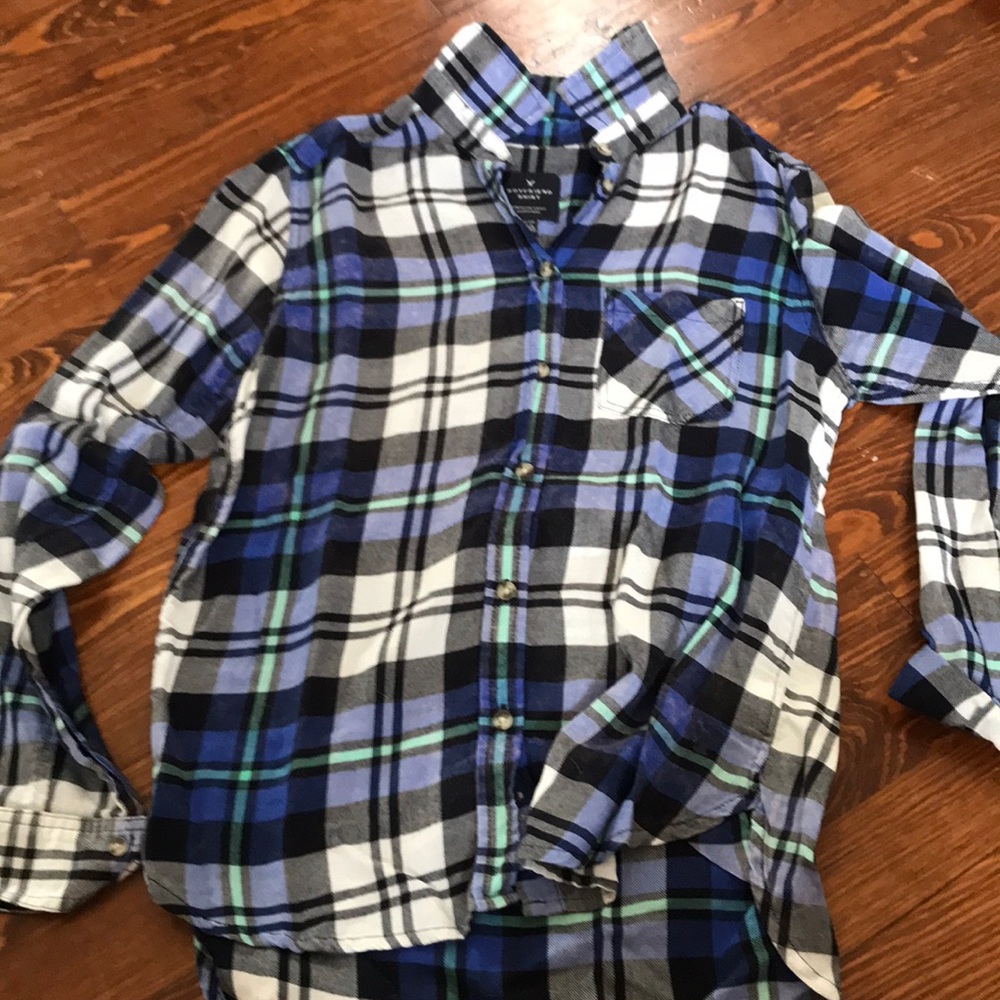 American eagle boyfriend shirt button up